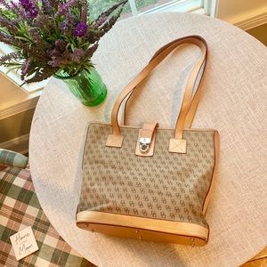 100% AUTHENTIC DOONEY & BOURKE BAG🌼